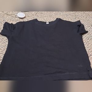 Old Navy Medium Black Tshirt